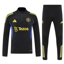 25/26 Man Utd Black Half Pull Tracksuit (胸前广告\半拉链)