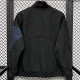 26/27 INT Black windbreaker