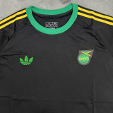 24/25 Jamaica Black Casual Edition Fans Soccer Jersey（肩上黄边）
