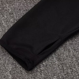 25/26 LIV Black Half Pull Kids Tracksuit  (童装、半拉链)