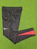24/25 PSG Black Training Long Pants (Have Pocket)