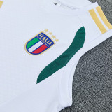 26/27 Italy White Tank top and shorts suit