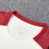 25/26 Man Utd White Training Short Suit