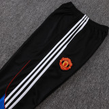 25/26 Man Utd Blue Half Pull  Kids tracksuit #E25102 (童装蓝配黑裤、半拉链)