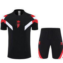 25/26 Man Utd Black  Training Short Suit