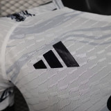 25/26 Man Utd  White Special Edition Player Version Soccer Jersey(圆领）