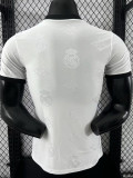 25/26 RMA  Team Logo Special Edition White Player Version Soccer Jersey(圆领）