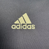 2004/2005 RMA Away Black Retro Soccer Jersey