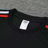 24/25 Man Utd  Black Training Short Suit
