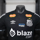 25/26  Santos FC Special Edition Black Player Version Soccer Jersey（胸前blaze广告）