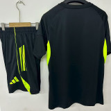 25/26 Celtic Black Training Short Suit