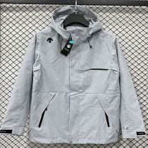 25/26 DESCENTE Grey Thickened Assault  Hooded Windbreaker #H003