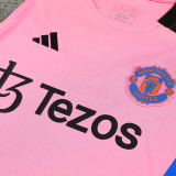 24/25 Man Utd  Pink Tank top and shorts suit