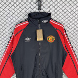 1998/1999 Man Utd Black Retro Windbreaker