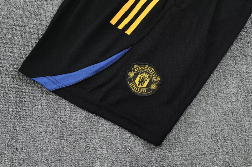 25-26 Man Utd High Quality Training Short Suit