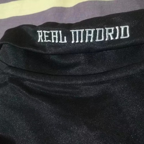 2009-2010 RMA Away Black Retro Soccer Jersey