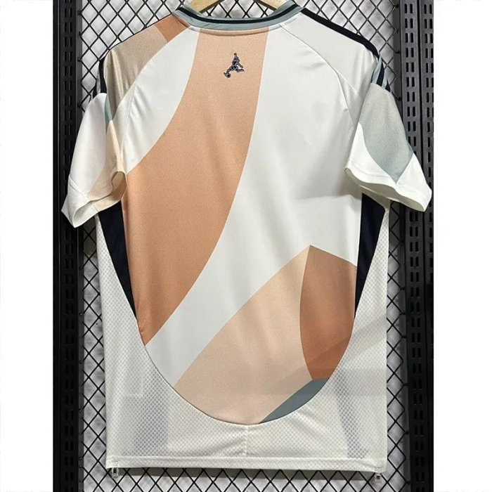 25-26 Spain Away Fans Soccer Jersey