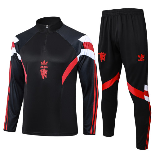 24-25 Man Utd High Quality Half Pull Tracksuit