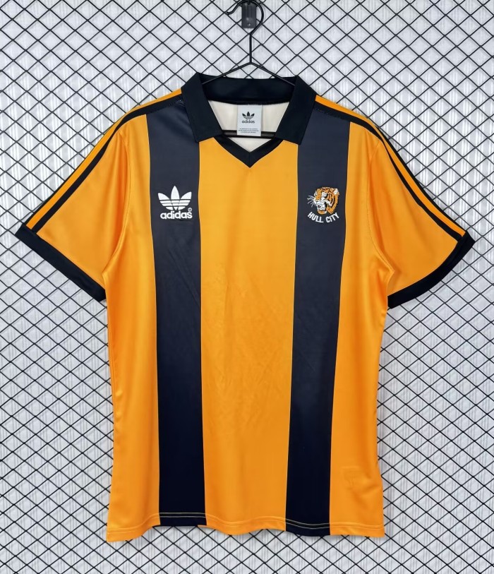 1981-1982 Hull City Home Retro Soccer Jersey