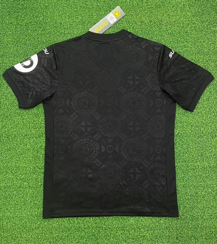 25-26 Wolves Black Goalkeeper Soccer Jersey