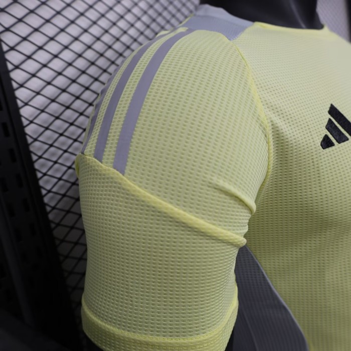 25-26 Algeria Yellow Player Version Training shirts (黄标)