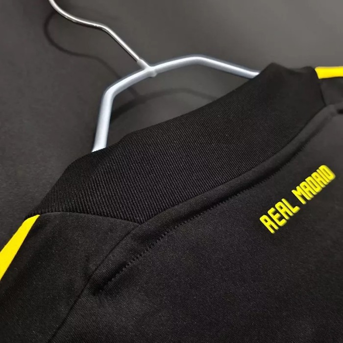 2011-2012 RMA Black GoalKeeper Retro Soccer Jersey