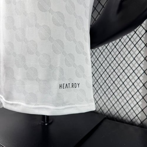 25-26 RMA White Special Edition Player Version Soccer Jersey 1:1 Thai Quality