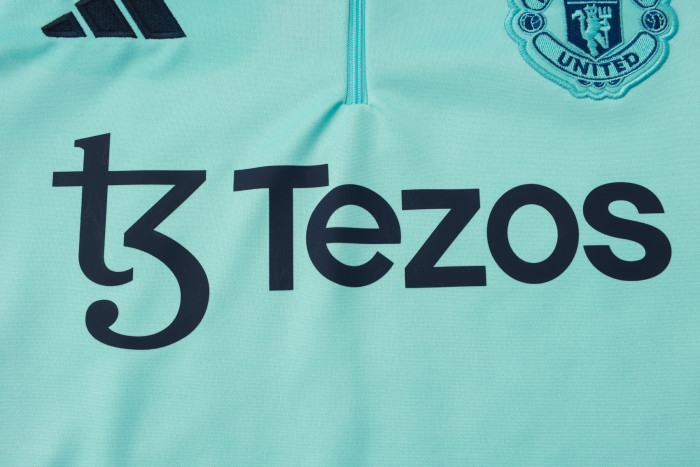 25-26 Man Utd High Quality Half Pull Tracksuit