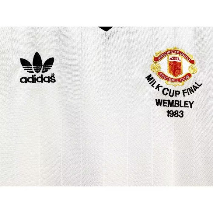 1983 Man Utd Away Long Sleeve Retro Soccer Jersey