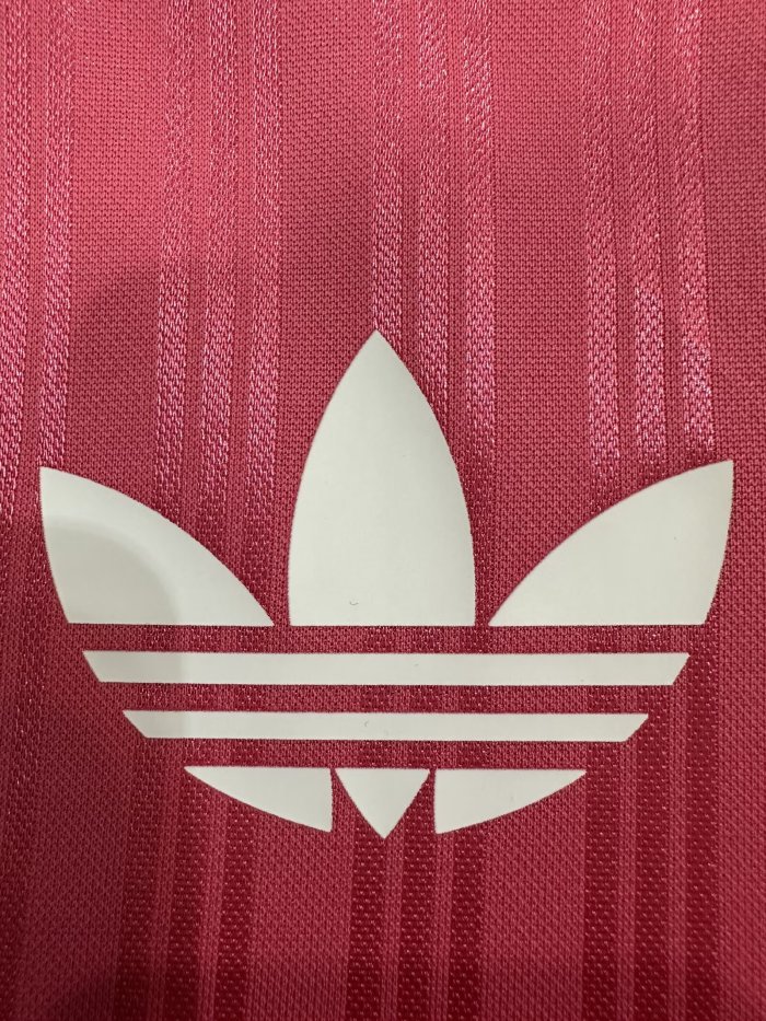 2025 AD Casual Pink Fans Training shirts *三叶草