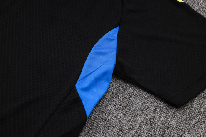 25-26 Man Utd High Quality Polo Tracksuit