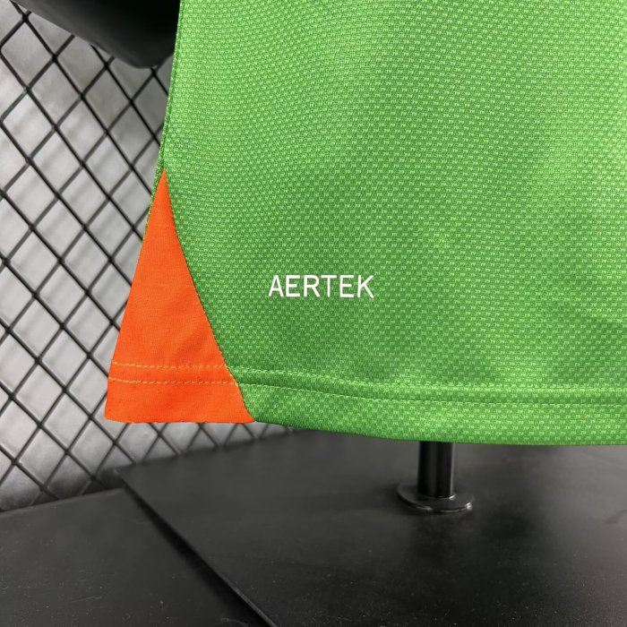 25-26 Ireland Home Player Version Soccer Jersey