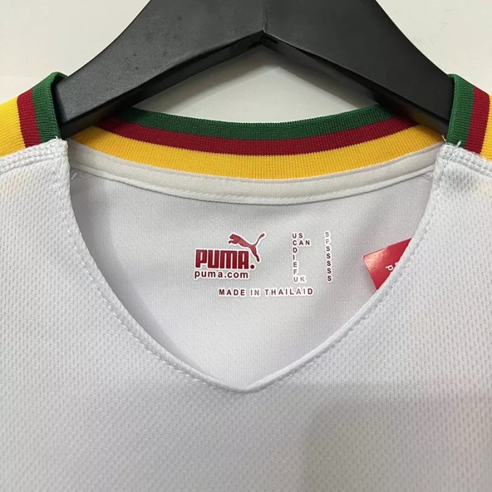 2002 Cameroon Away Retro Soccer Jersey
