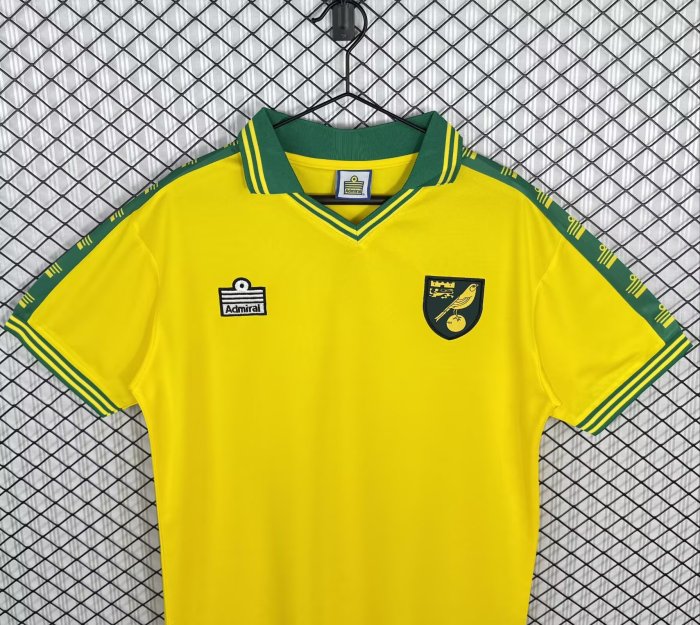 1976-1981 Norwich City Home Retro Soccer Jersey