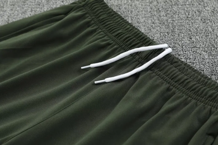 25-26 CHE High Quality Half Pull Tracksuit