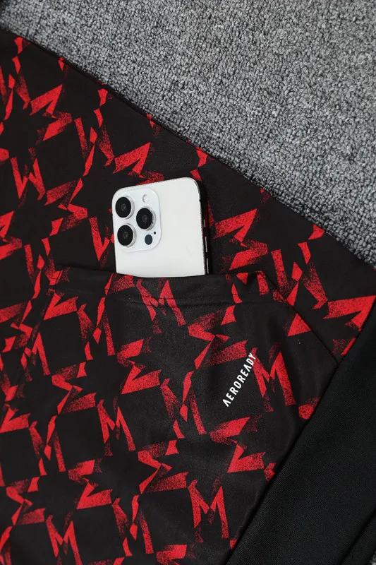 25-26 Man Utd Red Black Hoodie Tracksuit (卫衣套装)