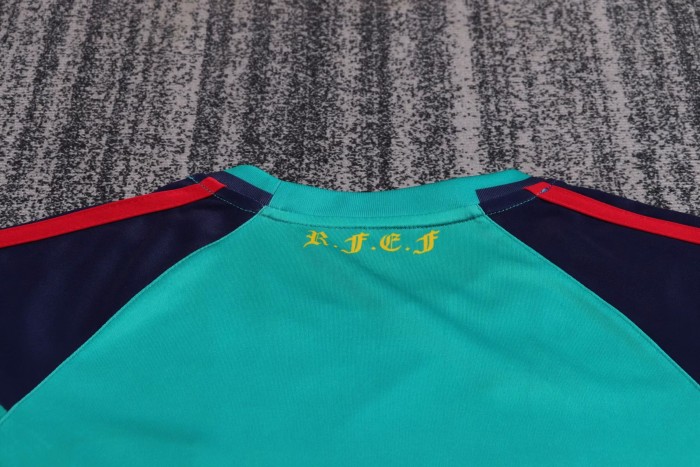 2010 Spain GoalKeeper Retro Kids Soccer Jersey