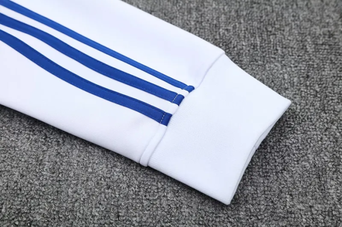 2025 AD White Jacket Tracksuit