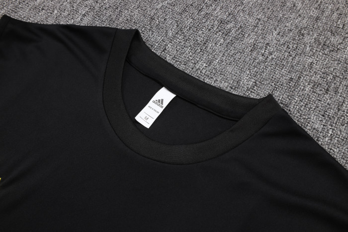 25-26 Man Utd High Quality Tank Top And Shorts Suit