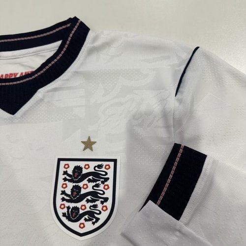2026 England Home Long Sleeve Player Version Soccer Jersey (长袖球员)