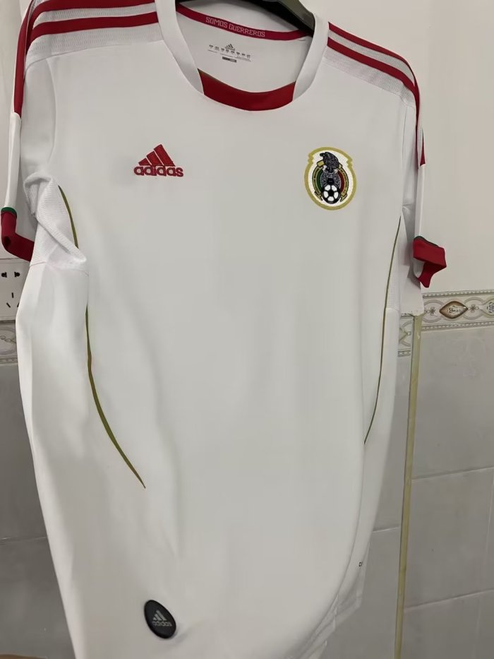 2011-2012 Mexico Third Retro Soccer Jersey