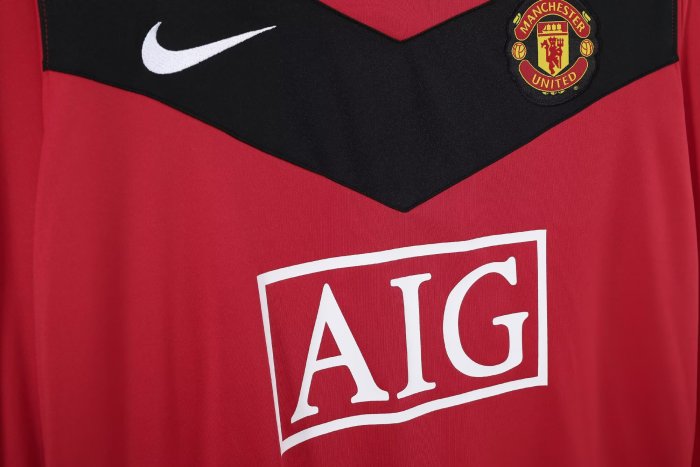 2010 Man Utd Home Long sleeves Retro Soccer Jersey