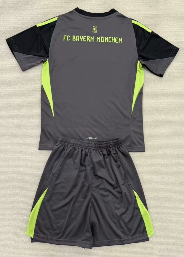 25-26 Bayern Grey Black Goalkeeper Kids Soccer Jersey