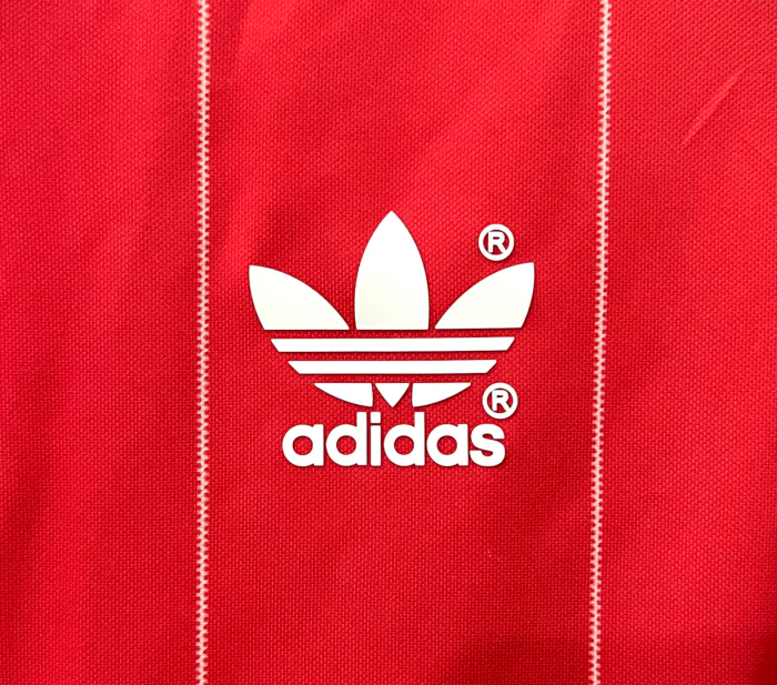 1983-1984 Hamburger Away Retro Soccer Jersey