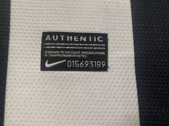 2012-2013 JUV Home Retro Soccer Jersey