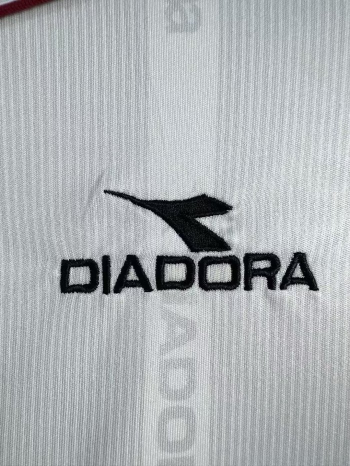 1999-2000 Roma Away Retro Soccer Jersey