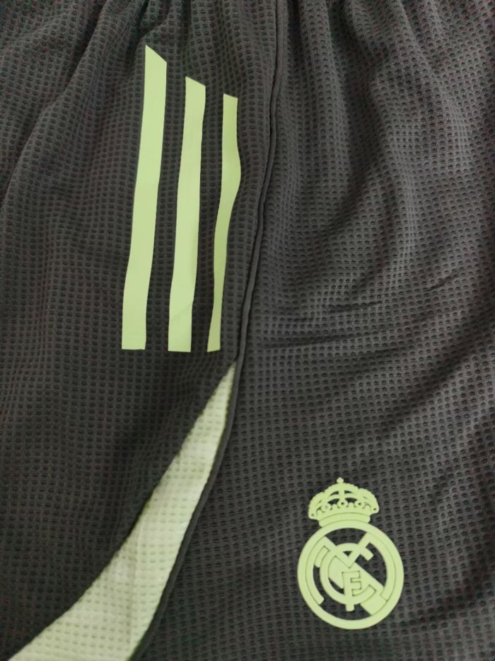 25-26 RMA Light Green Special Edition Kids Player Version Soccer Jersey (球员童装)