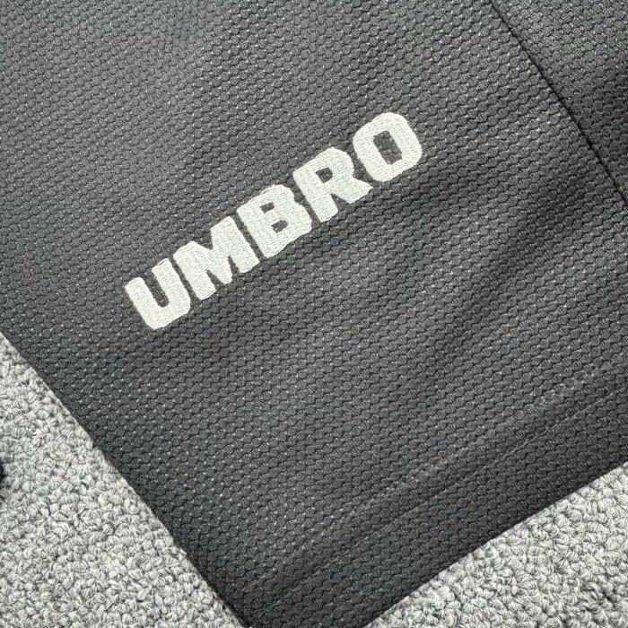 1997-1998 INT Home Retro Adult Suit