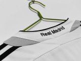 2006-2007 RMA Home Retro Soccer Jersey
