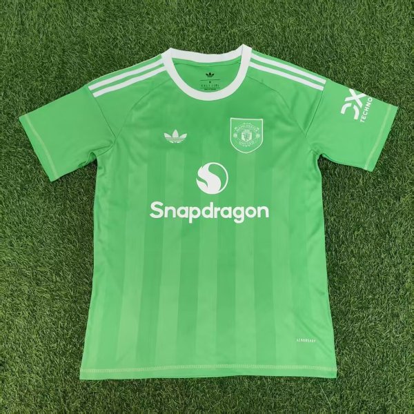 25-26 Man Utd Green Goalkeeper Fans Soccer Jersey